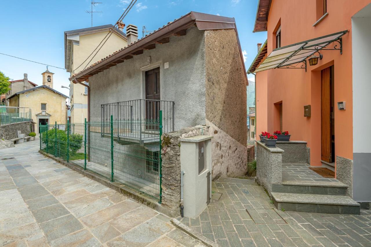Appartamento Casa Bellavista Wi-Fi Parcking Free San Siro  Esterno foto