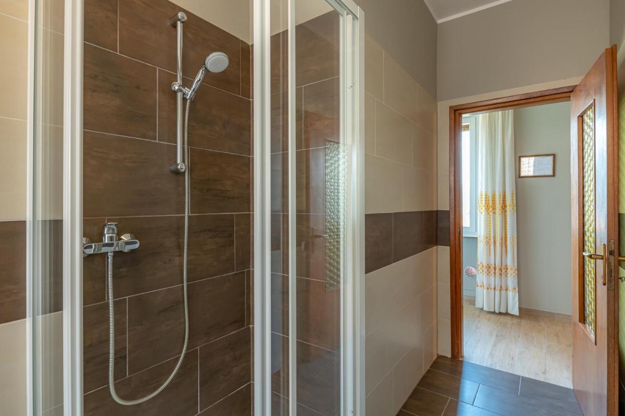 Appartamento Casa Bellavista Wi-Fi Parcking Free San Siro  Esterno foto