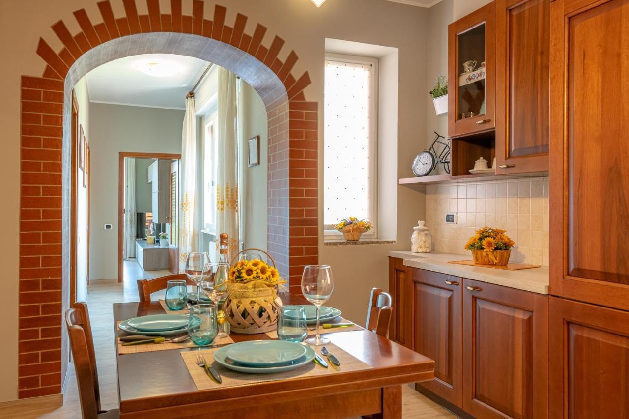 Appartamento Casa Bellavista Wi-Fi Parcking Free San Siro  Esterno foto