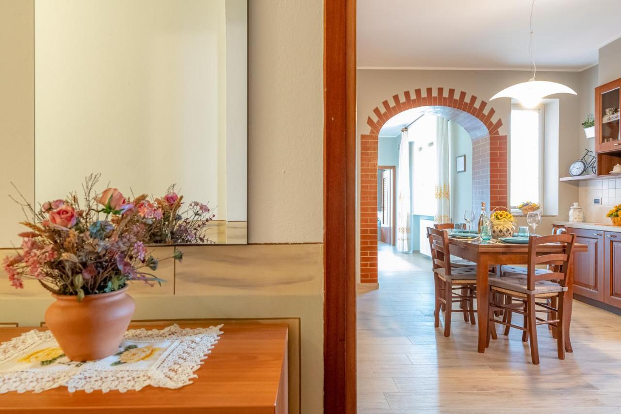 Appartamento Casa Bellavista Wi-Fi Parcking Free San Siro  Esterno foto